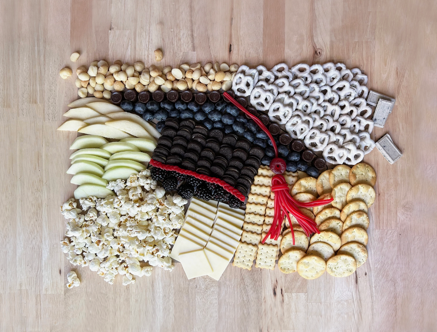 Graduation Cap Charcuterie Mat