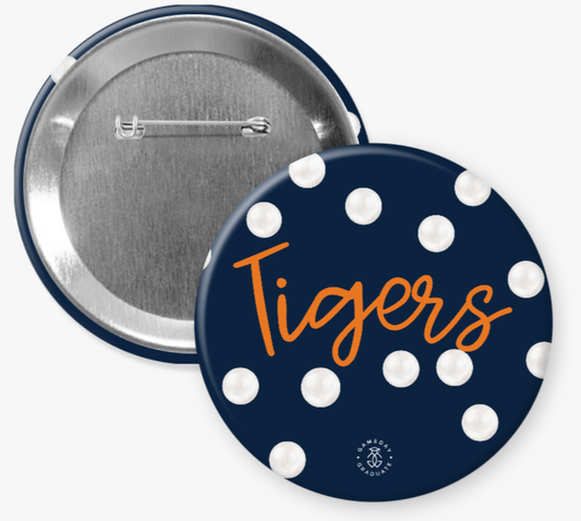 Pearl Auburn Button